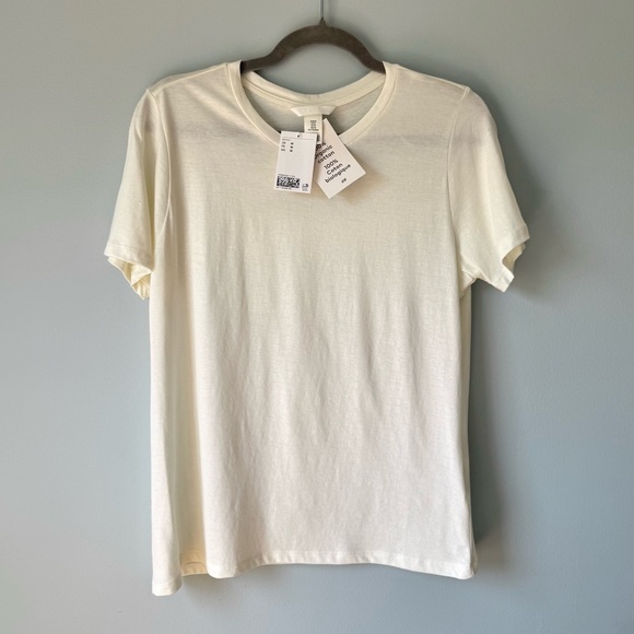 H&M Tops - H&M Cream Crew Neck T-Shirt